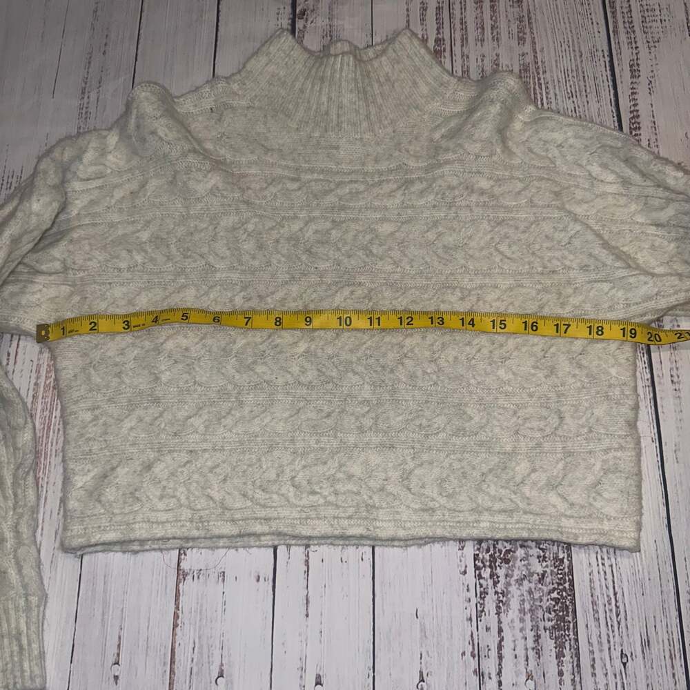 New Look Cream Cable Knit Y2k Grunge Mock Neck Cropped Goth Cottagecore Sweater - Picture 2 of 6